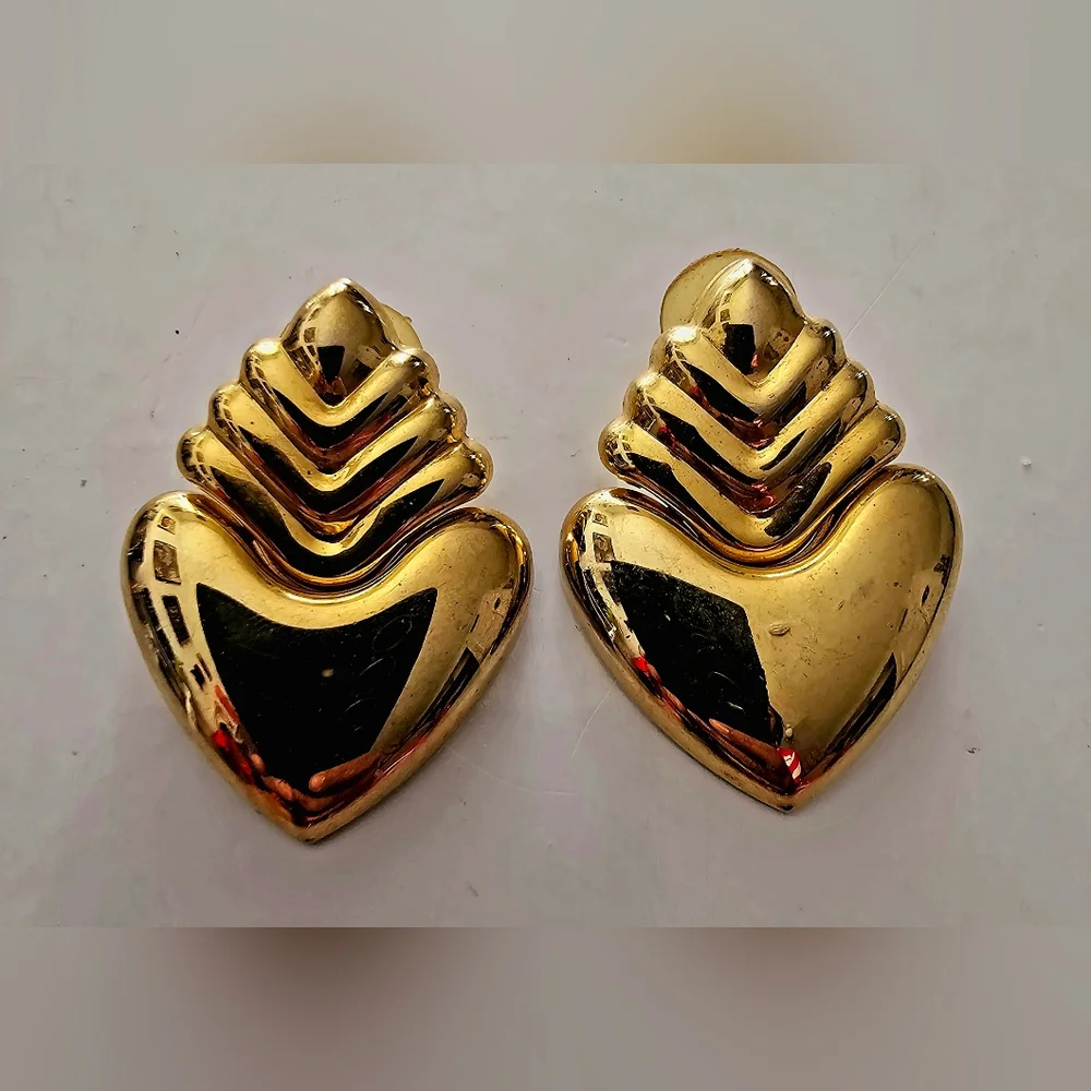 Vintage 1980s gilt gold media heart Escada inspired doorknocker earrings